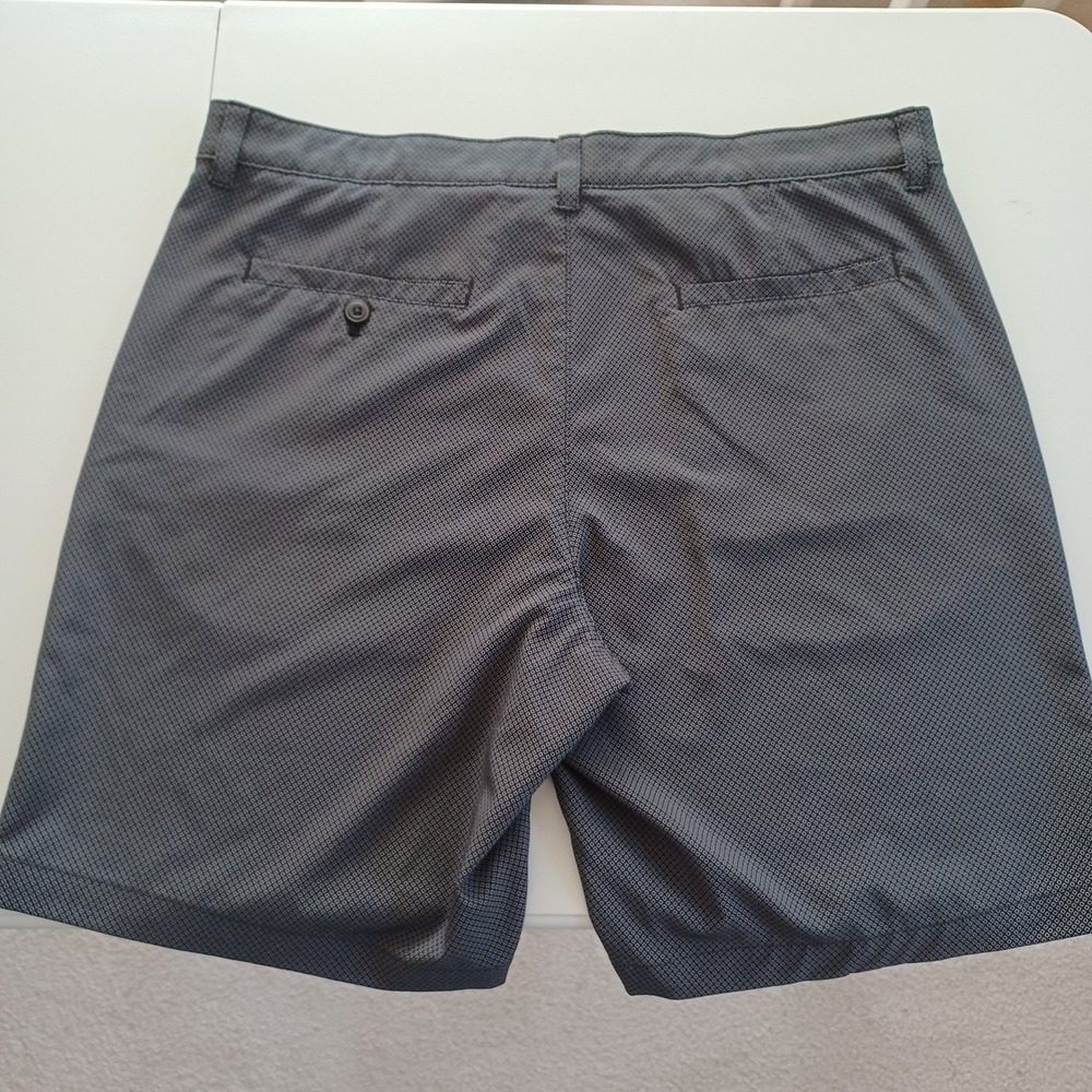 Ben Hogan Mens Performance Golf Shorts Grey Geometric Pattern Size 36 Stretch